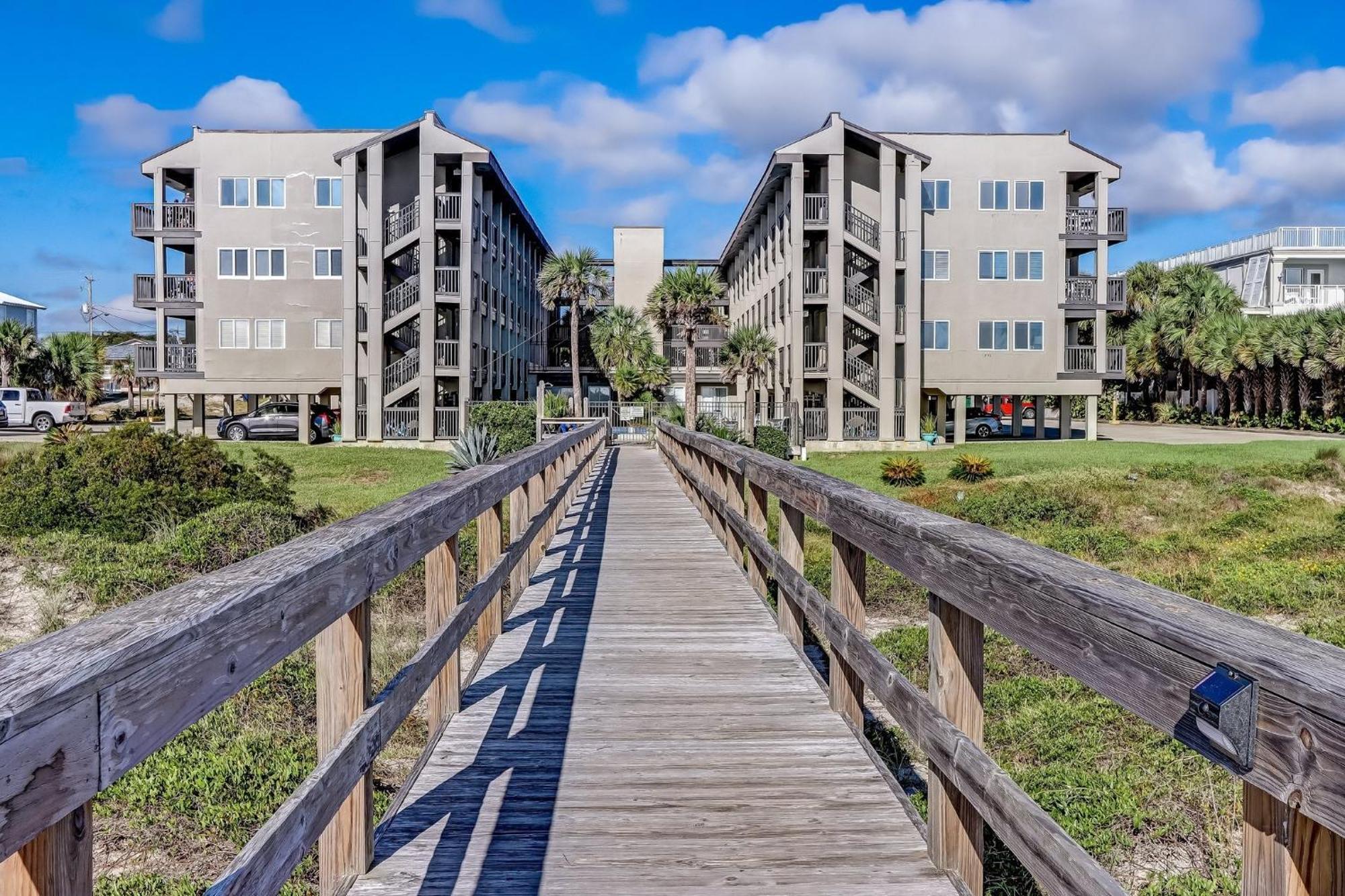 Beach Steps Away Condo 퍼난디나 비치 외부 사진